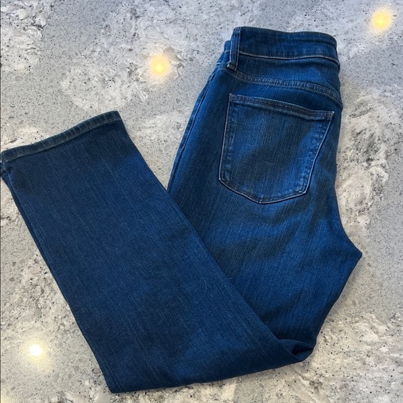Universal Thread Women's Straight Leg Jeans in Deep Blue - Picture 1 of 5